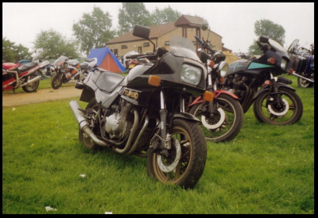 640x434 pixels (114K)